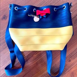 Harvey’s Snow White bag